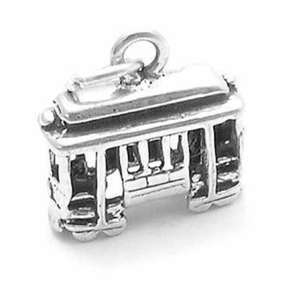 CABLE CAR CHARM IN STERLING SILVER - Picture 1 of 1